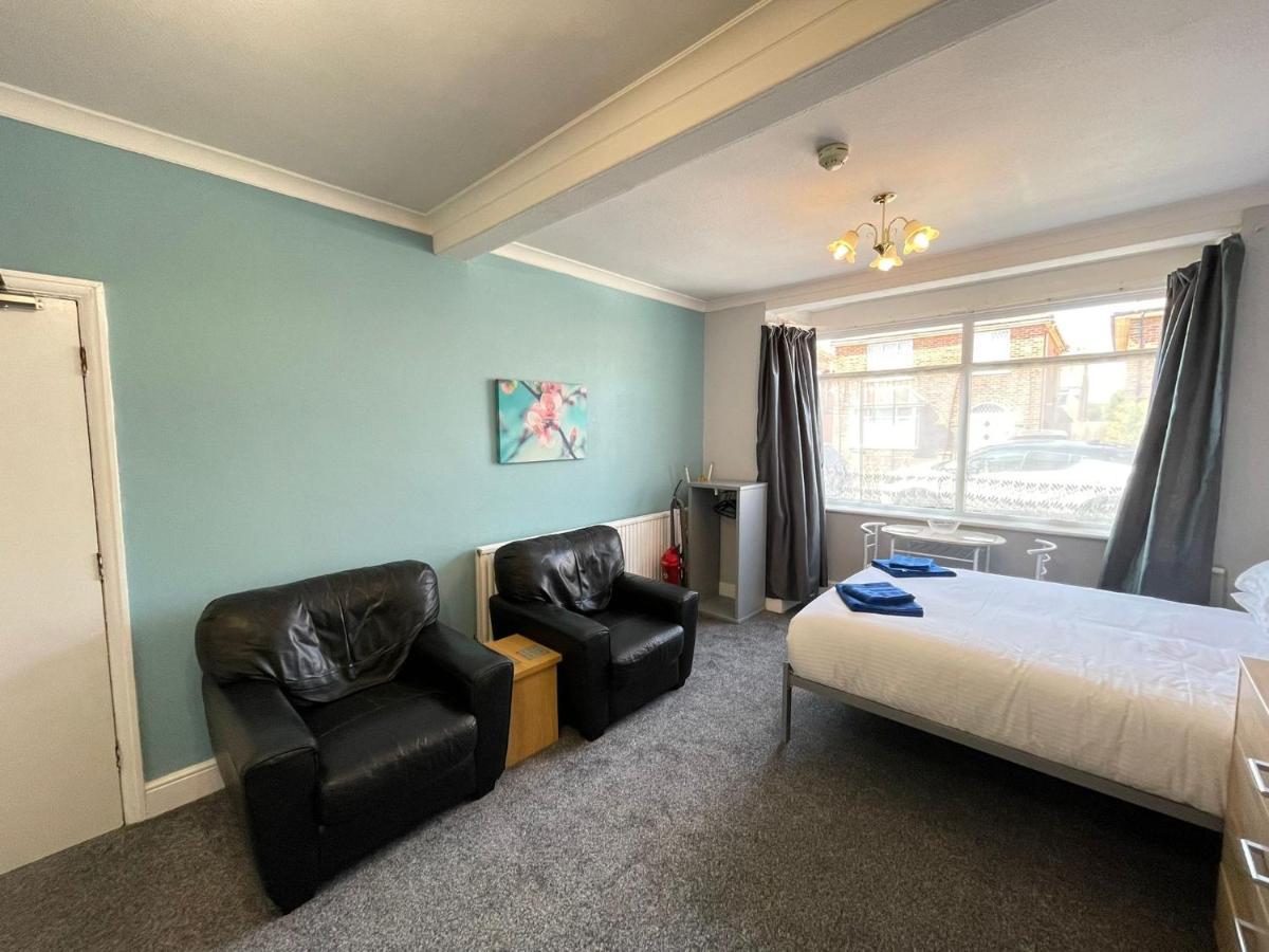 Large Ground Floor Studio Holiday Apartment Skegness - Flat 12 المظهر الخارجي الصورة
