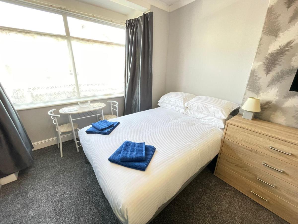 Large Ground Floor Studio Holiday Apartment Skegness - Flat 12 المظهر الخارجي الصورة